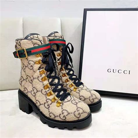 gucci wool.boots